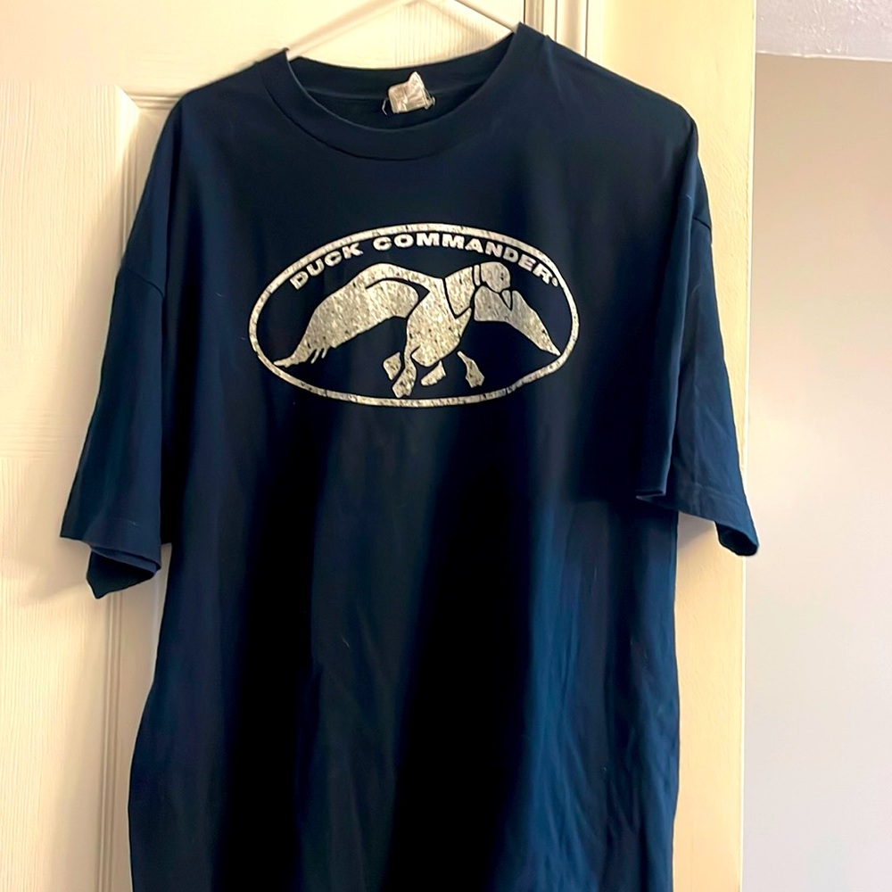 XL duck commander tshirt